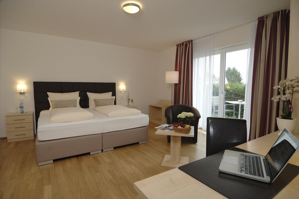 Hotel-Restaurant Sebastianushof Bonn Rum bild