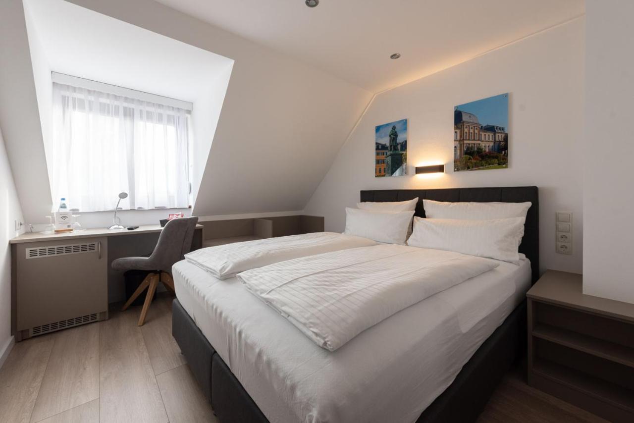 Hotel-Restaurant Sebastianushof Bonn Exteriör bild